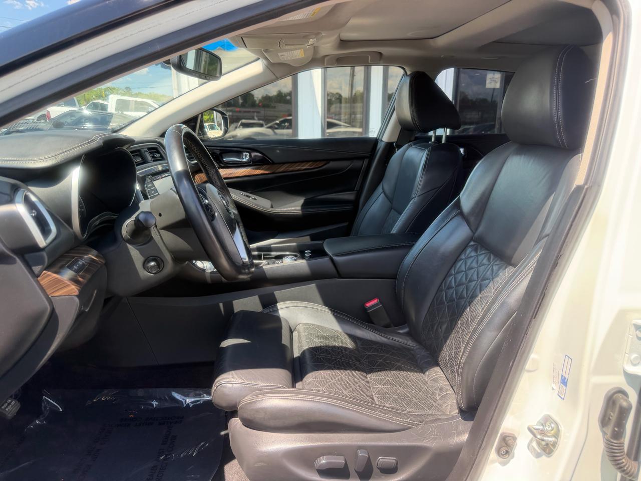 Nissan Maxima  2016