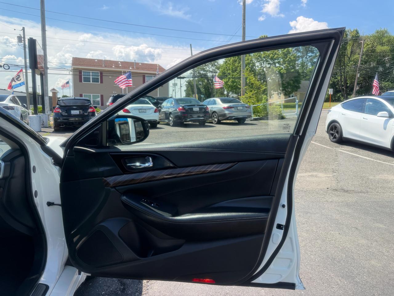 Nissan Maxima  2016