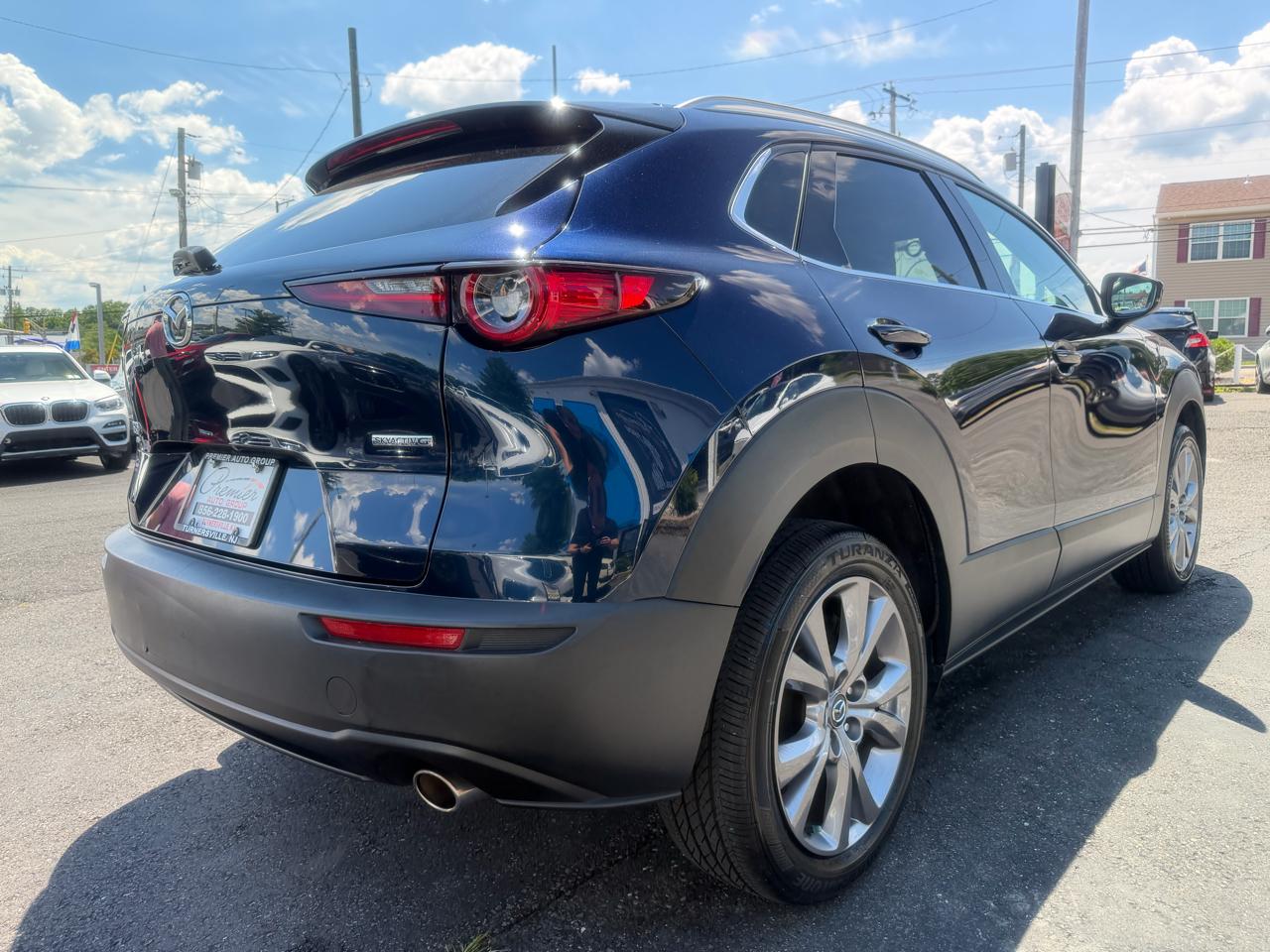 Mazda CX-30  2020