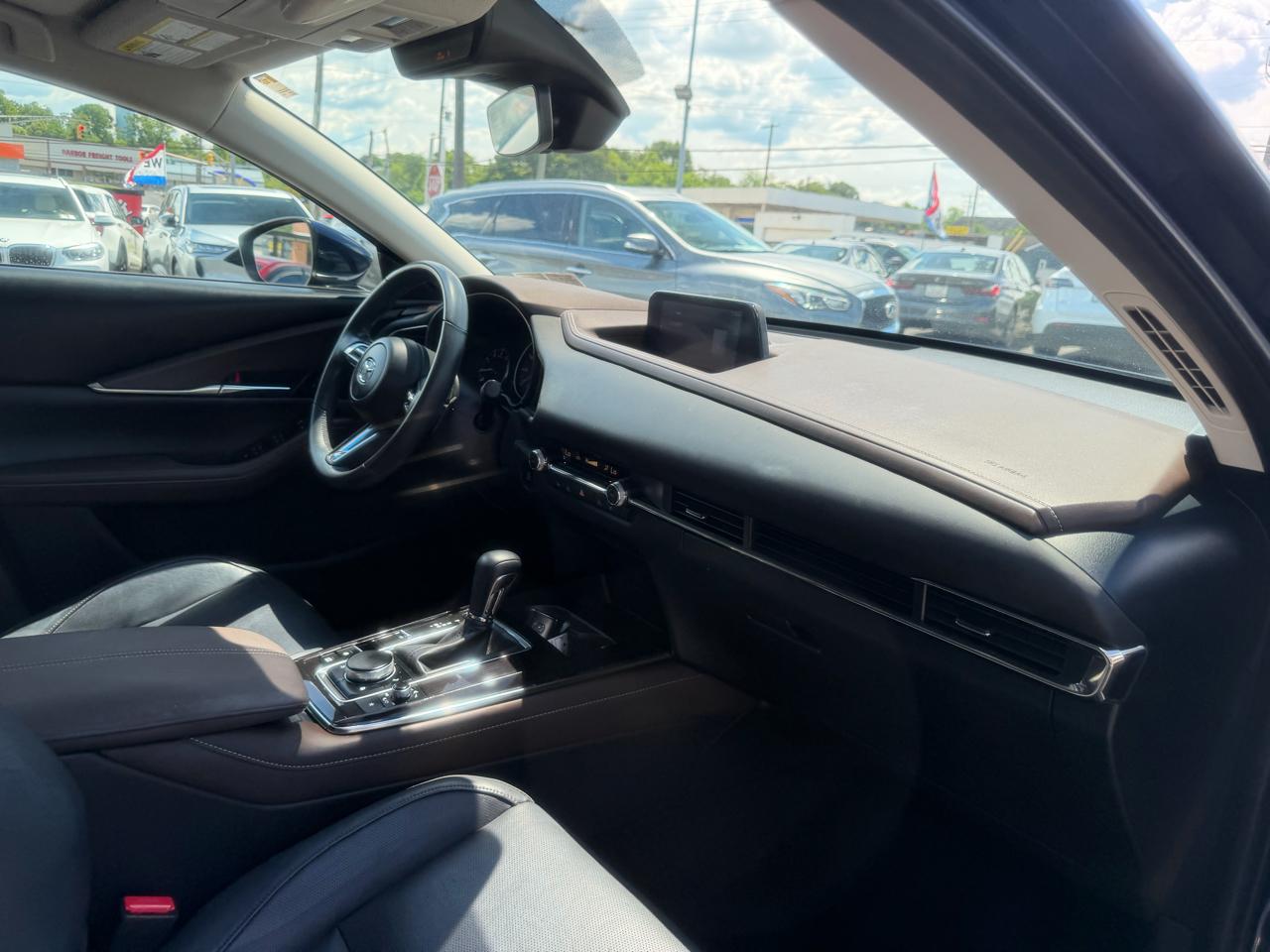 Mazda CX-30  2020