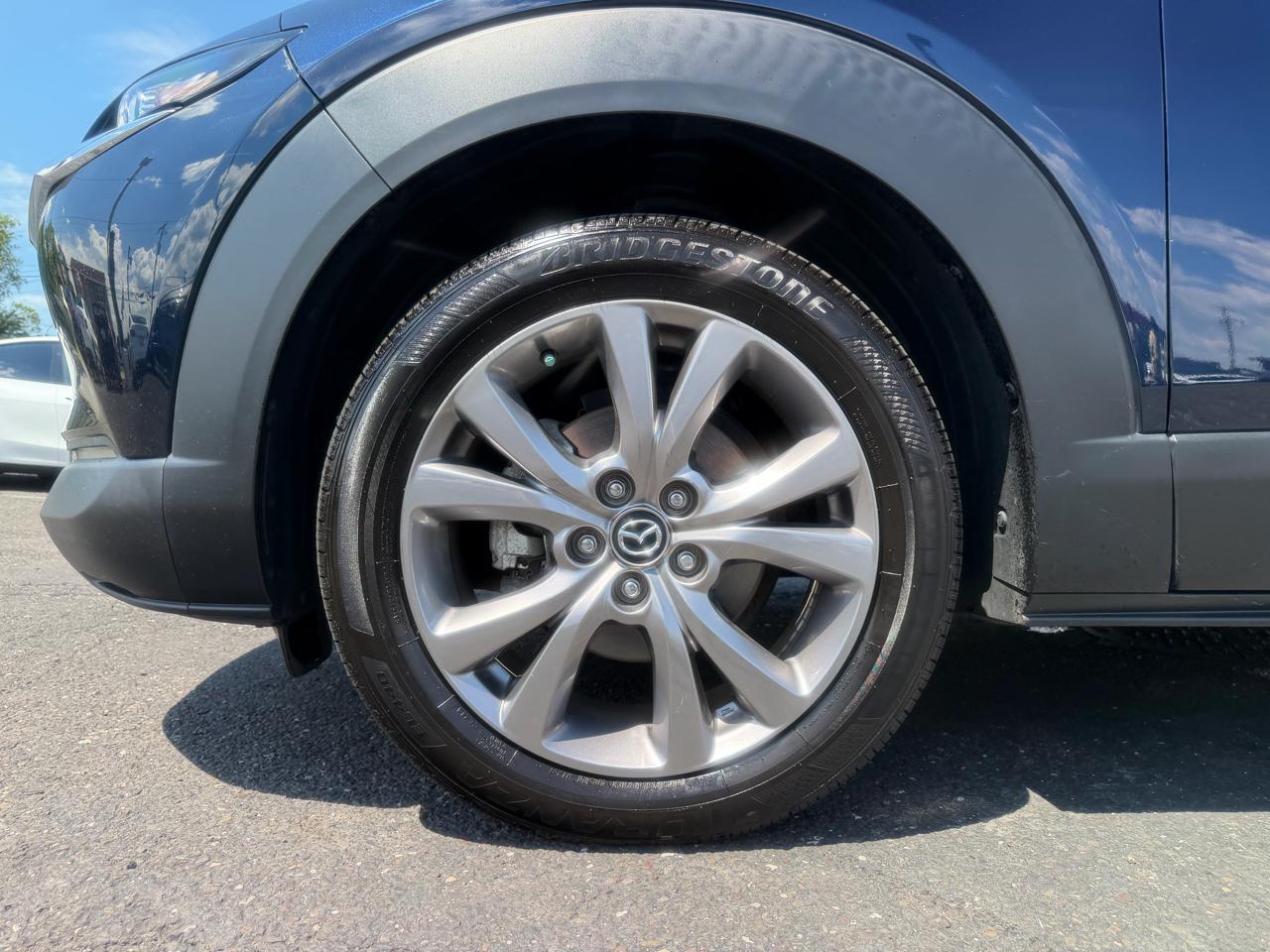 Mazda CX-30  2020
