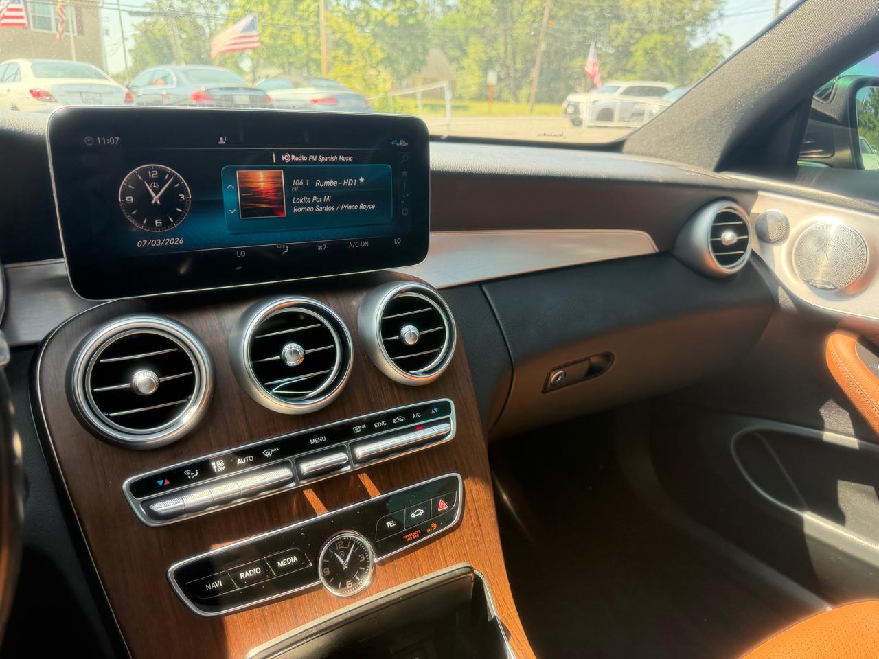 Mercedes-Benz C-Class  2021