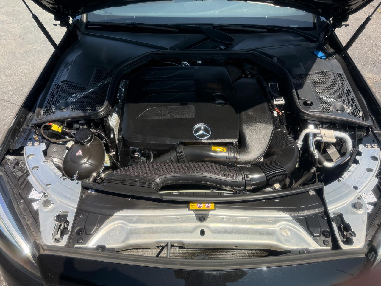 Mercedes-Benz C-Class  2021