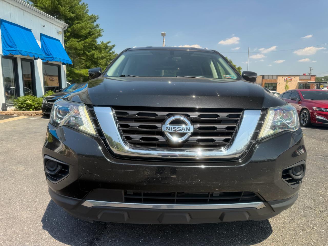 Nissan Pathfinder  2019