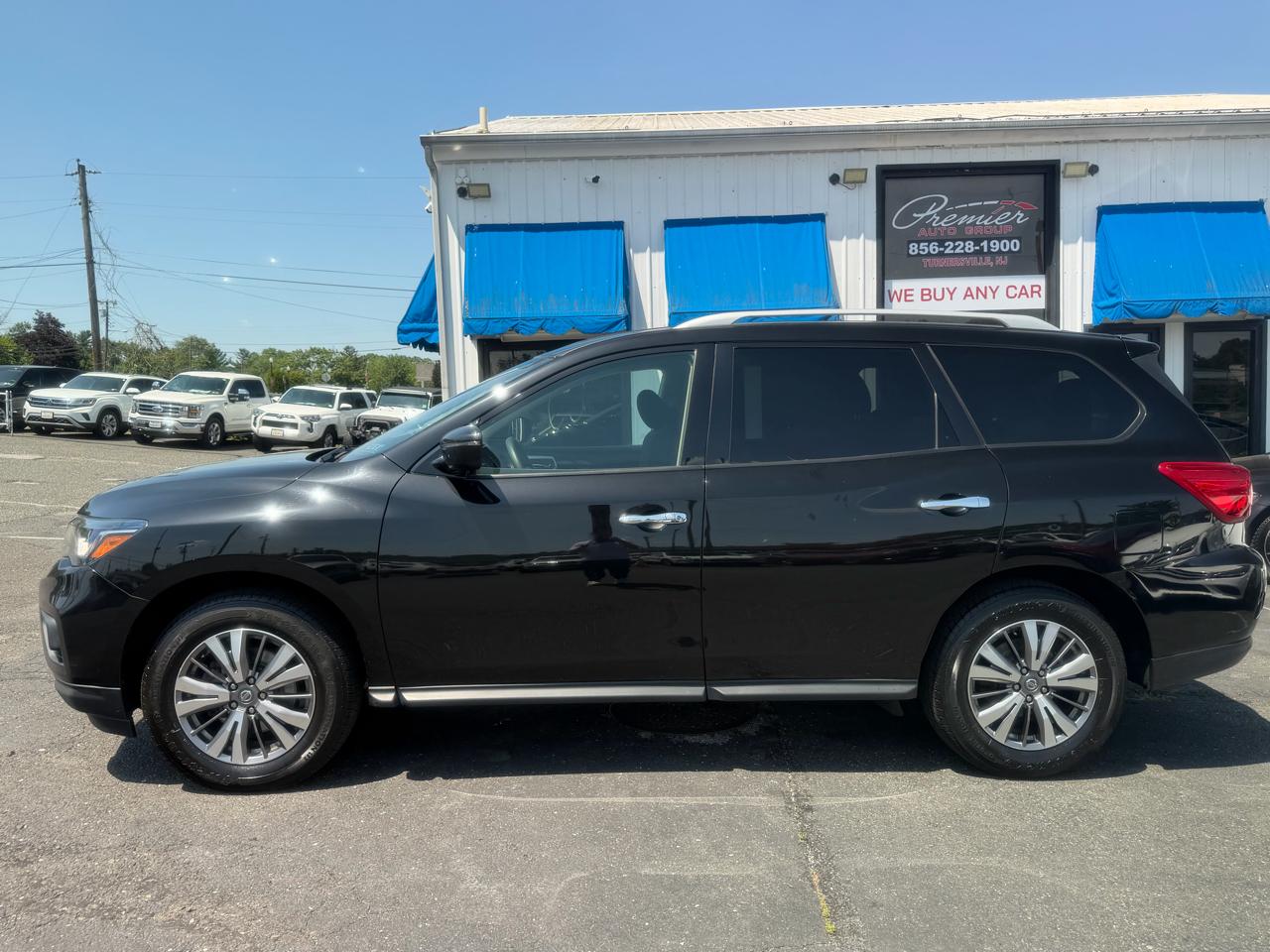 Nissan Pathfinder  2019