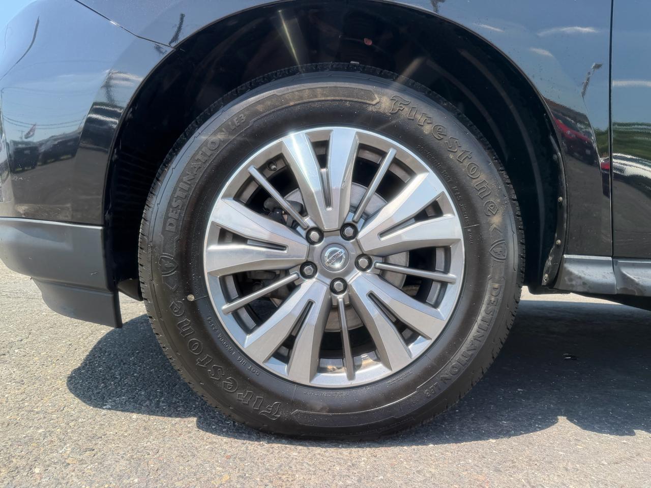 Nissan Pathfinder  2019
