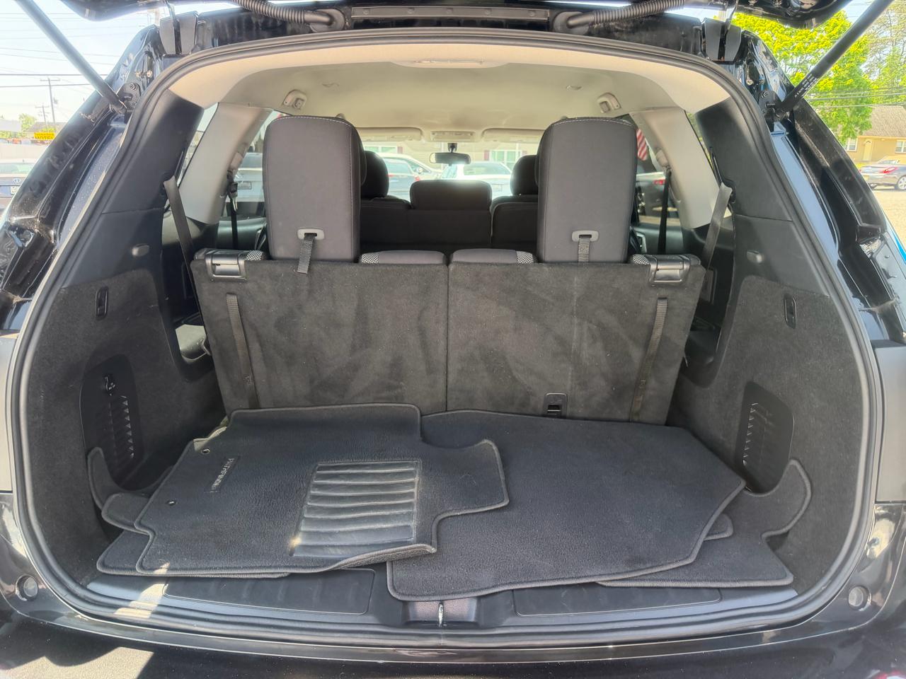 Nissan Pathfinder  2019