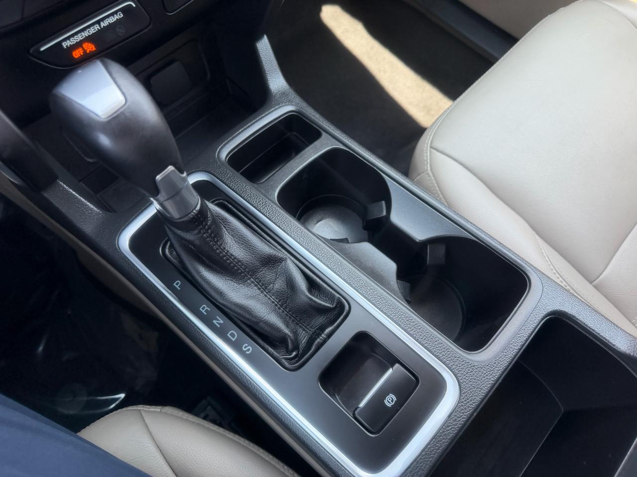 Ford Escape  2017