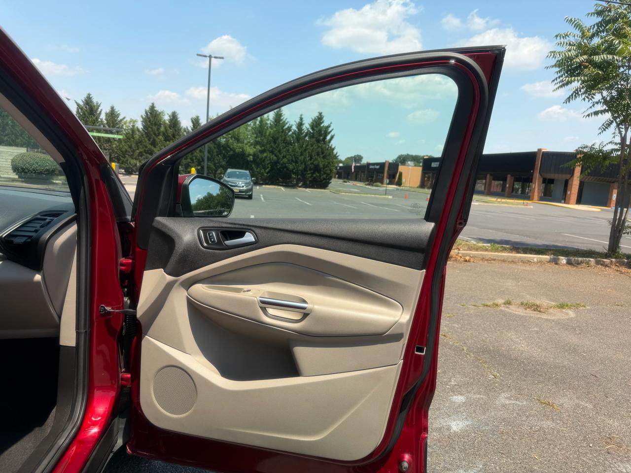 Ford Escape  2017