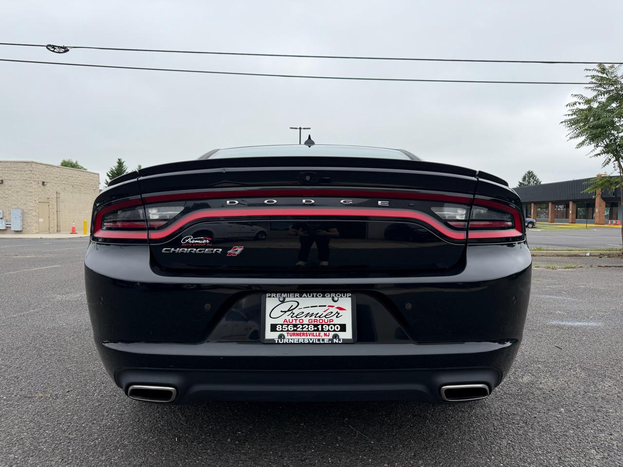 Dodge Charger  2020