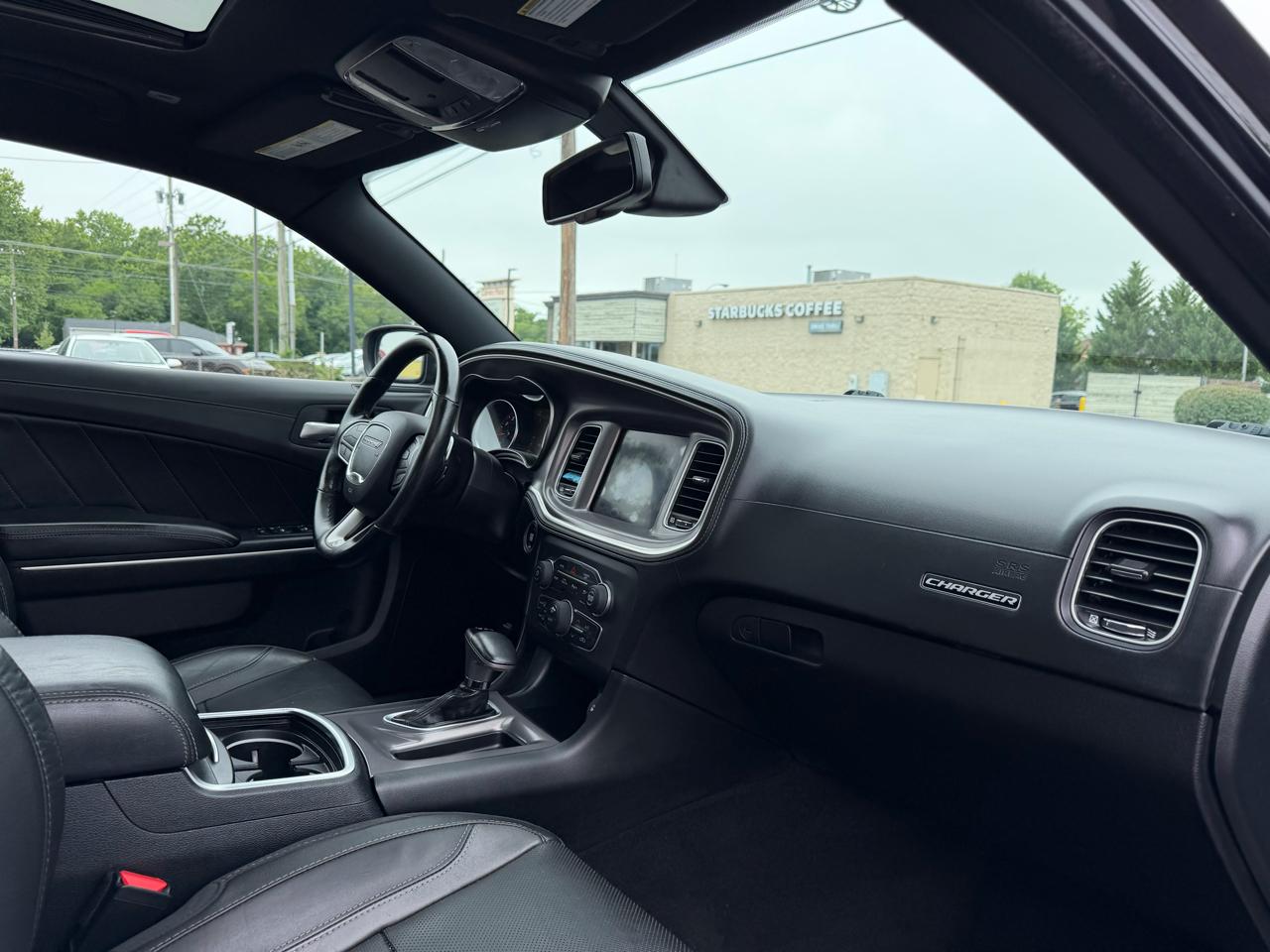 Dodge Charger  2020