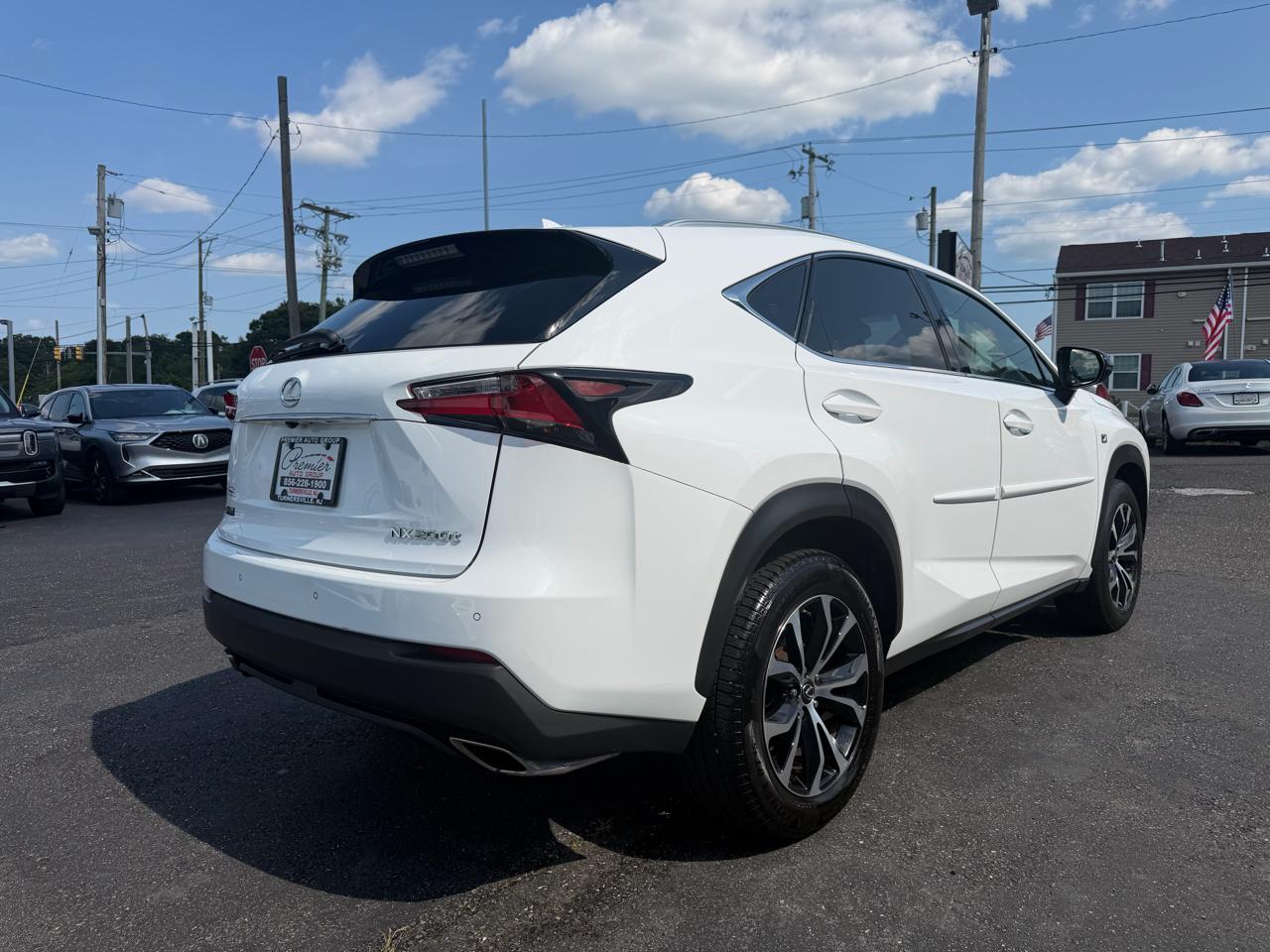 Lexus NX 200t  2016