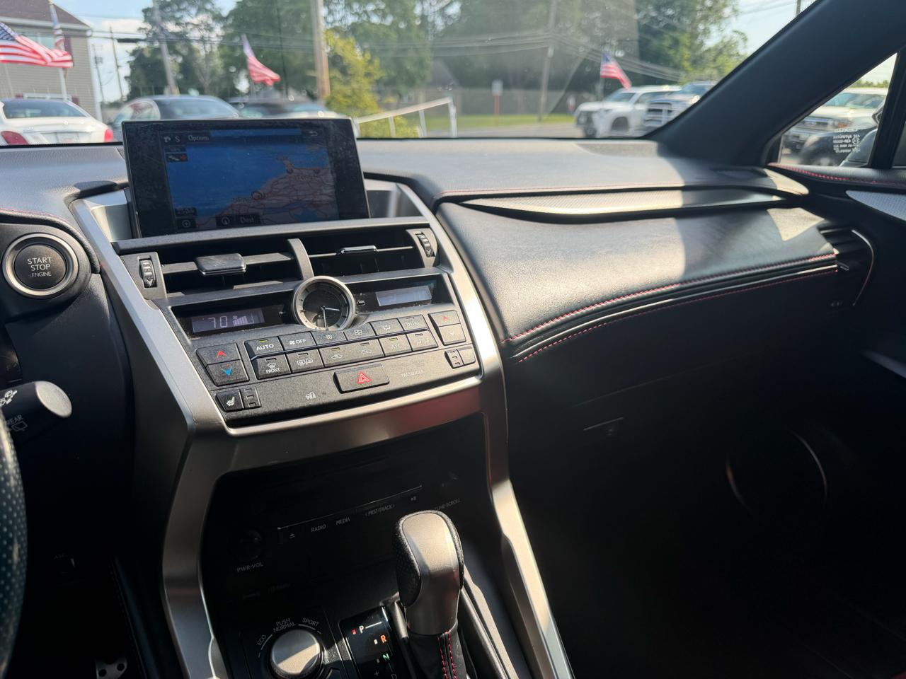 Lexus NX 200t  2016