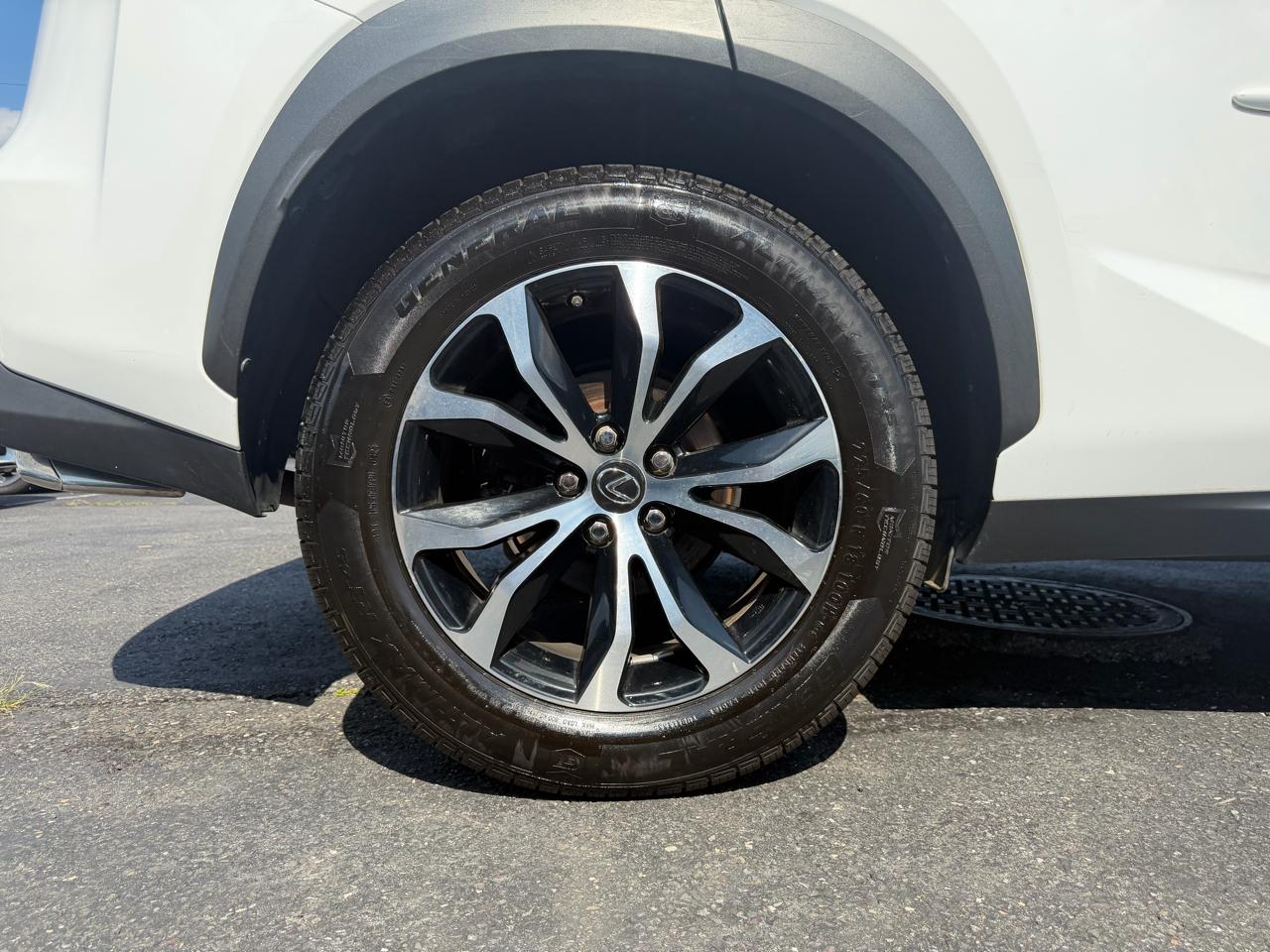 Lexus NX 200t  2016