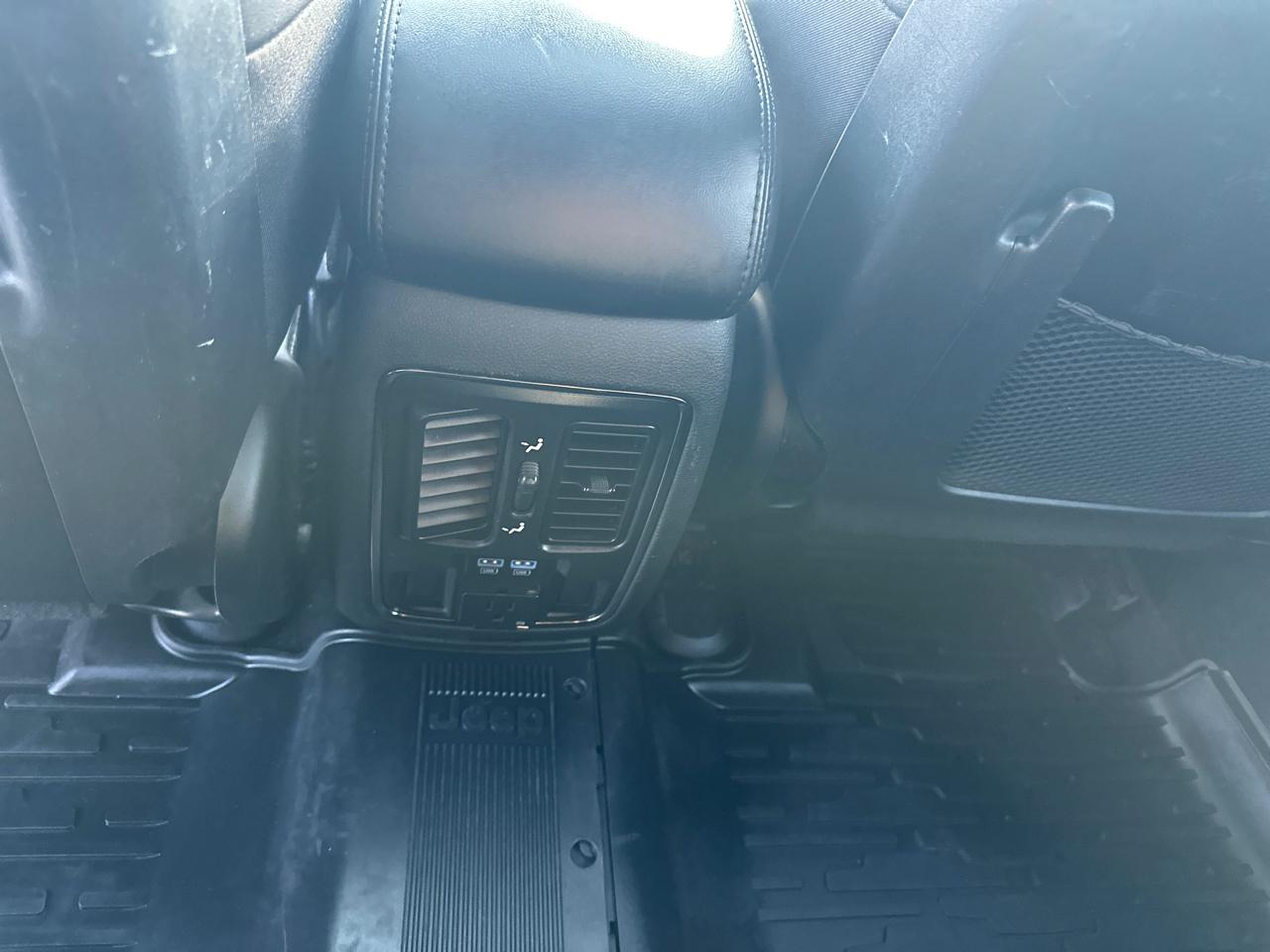 Jeep Grand Cherokee  2020