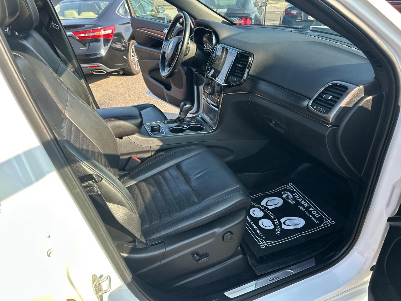 Jeep Grand Cherokee  2020