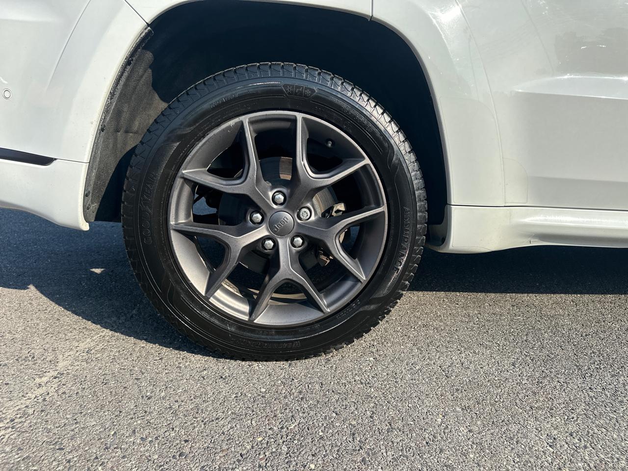 Jeep Grand Cherokee  2020