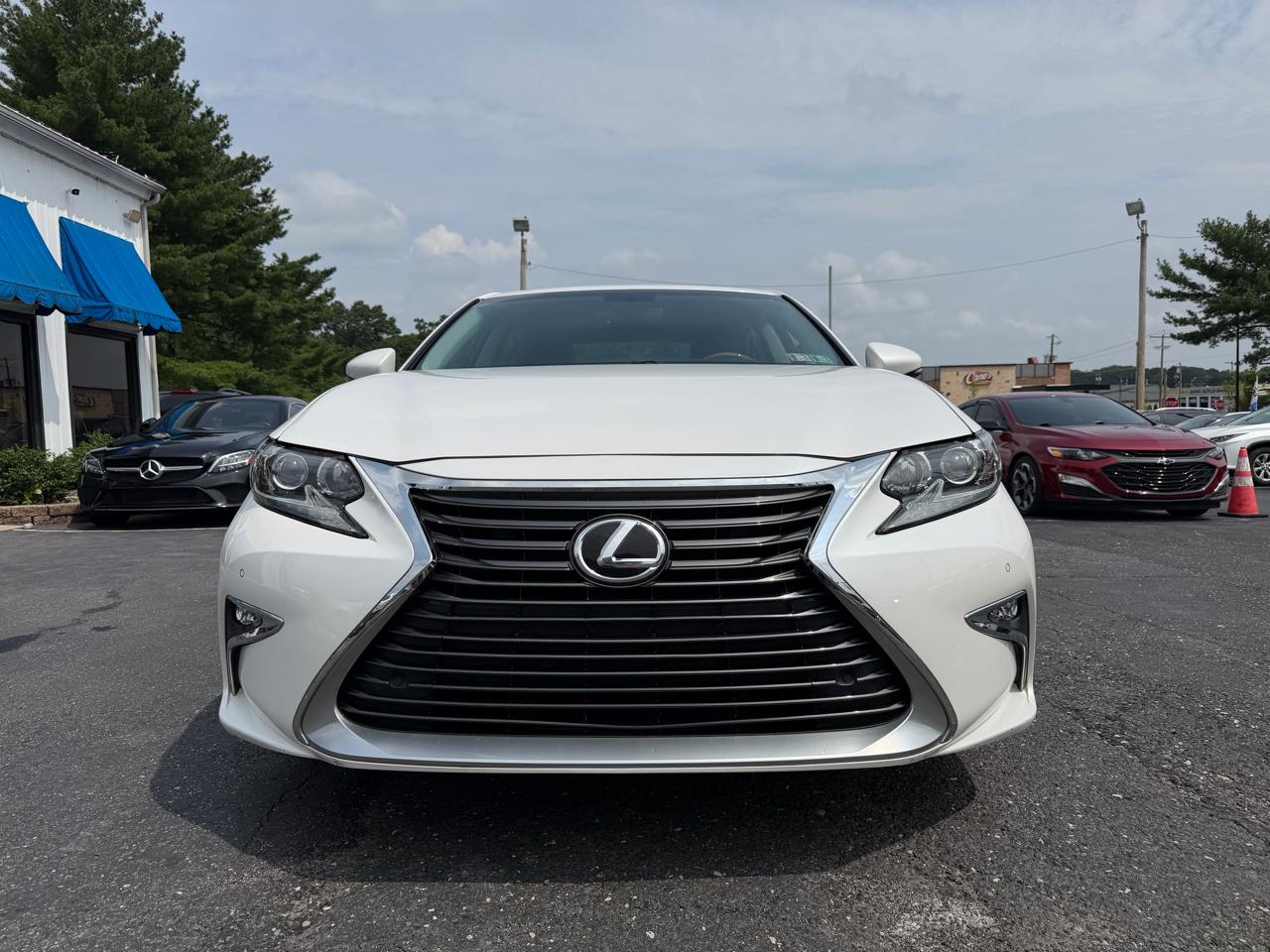 Lexus ES 350  2016