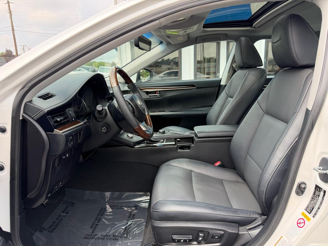 Lexus ES 350  2016