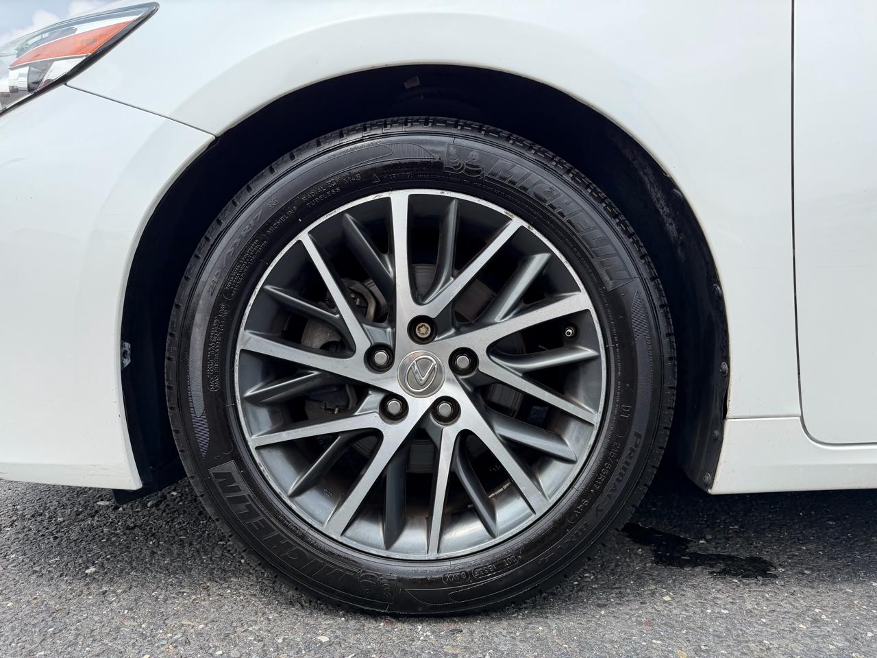 Lexus ES 350  2016