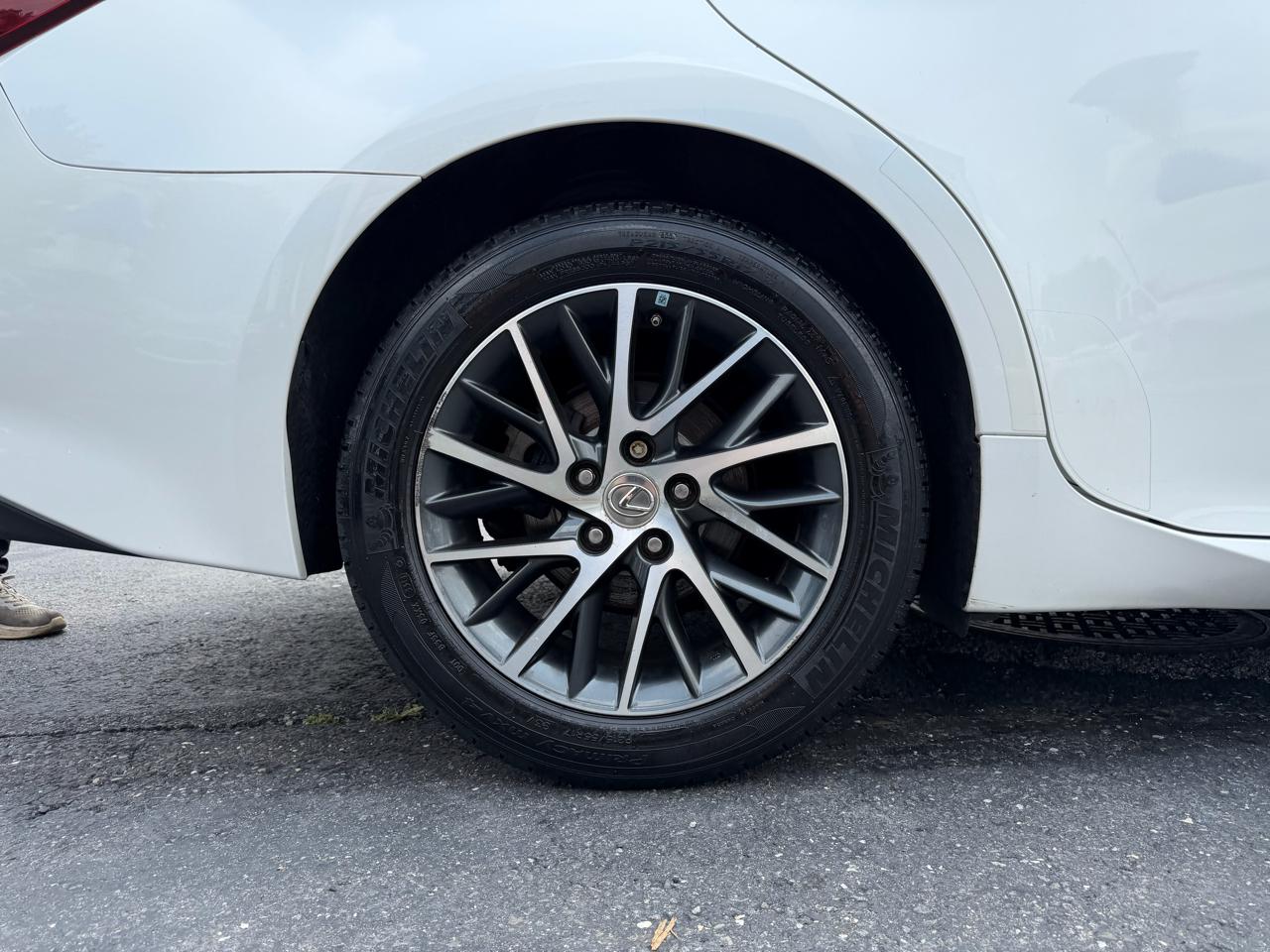 Lexus ES 350  2016