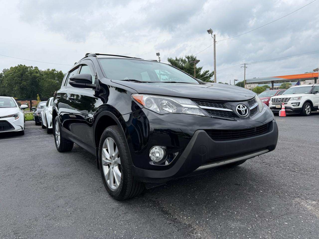 Toyota RAV4  2014