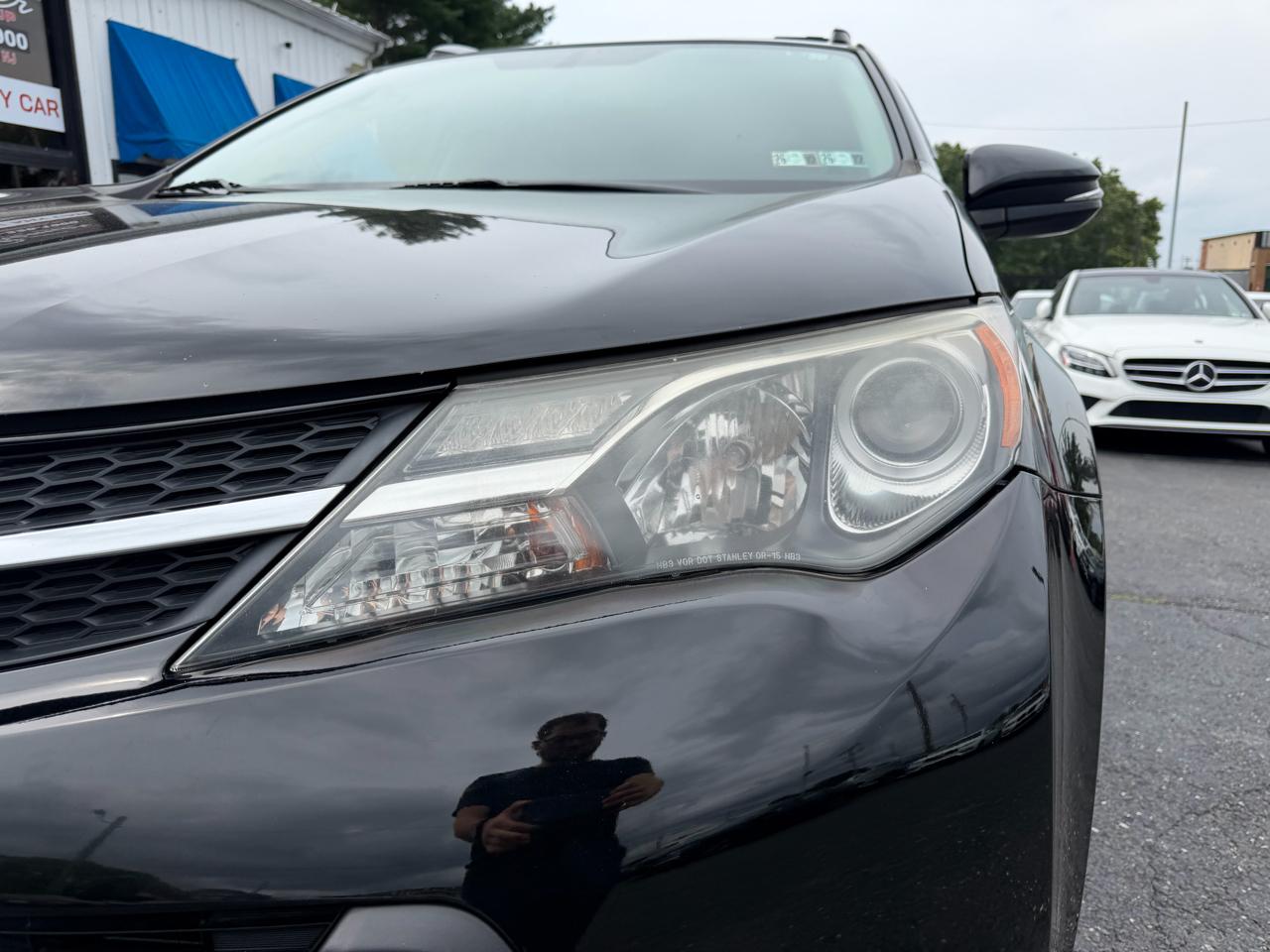 Toyota RAV4  2014