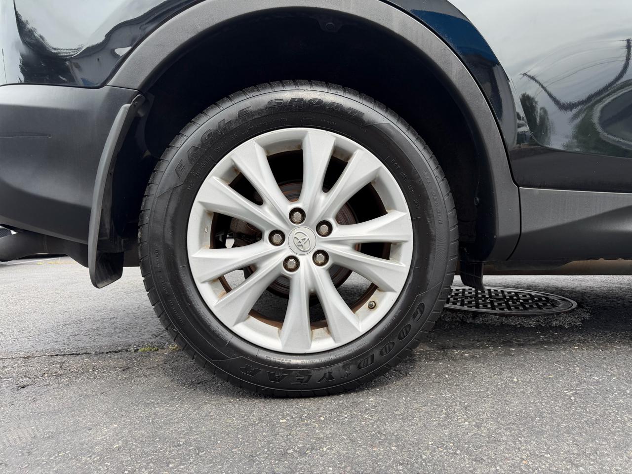 Toyota RAV4  2014