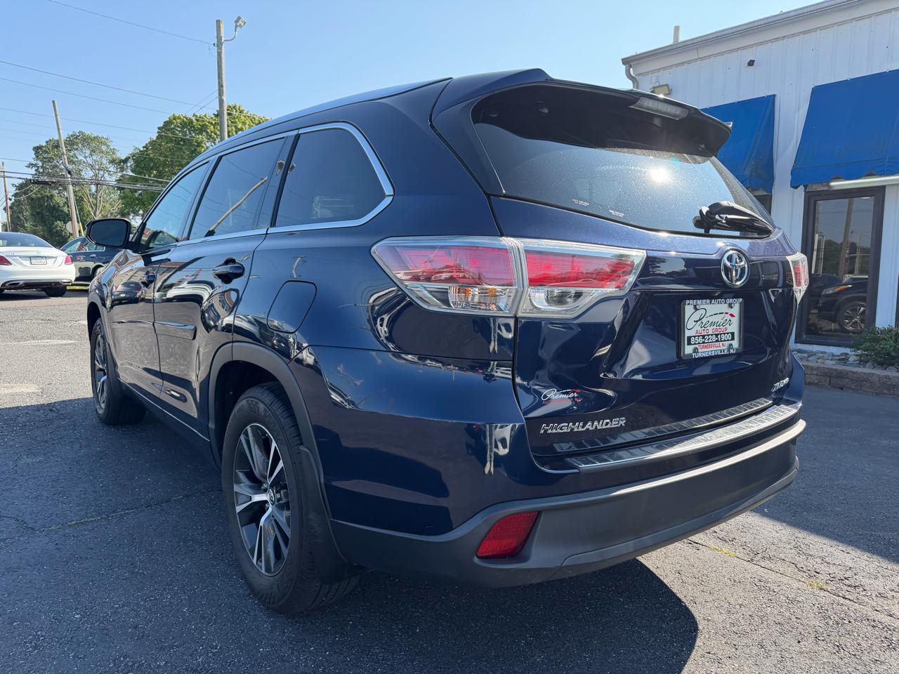 Toyota Highlander  2016