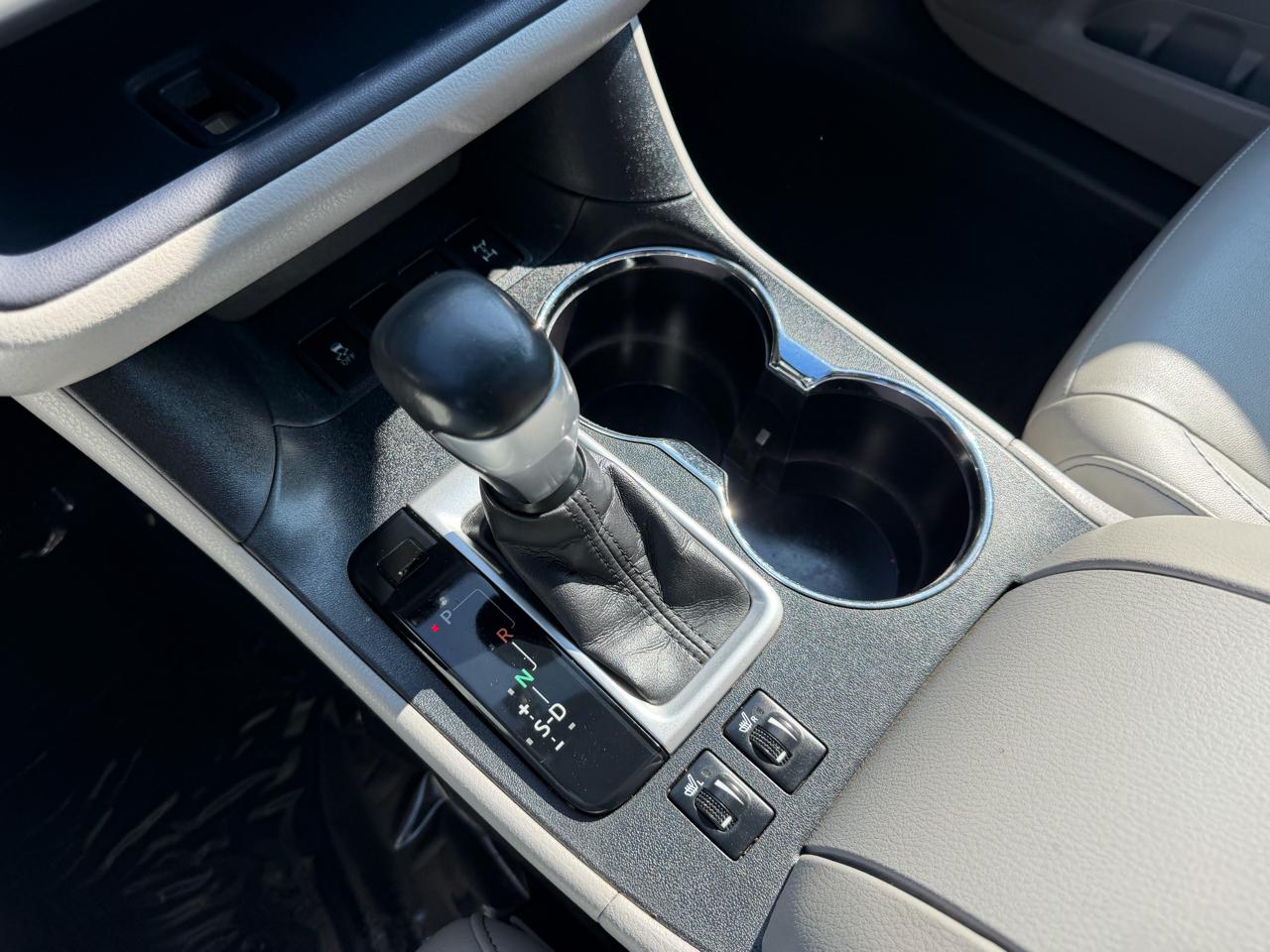 Toyota Highlander  2016