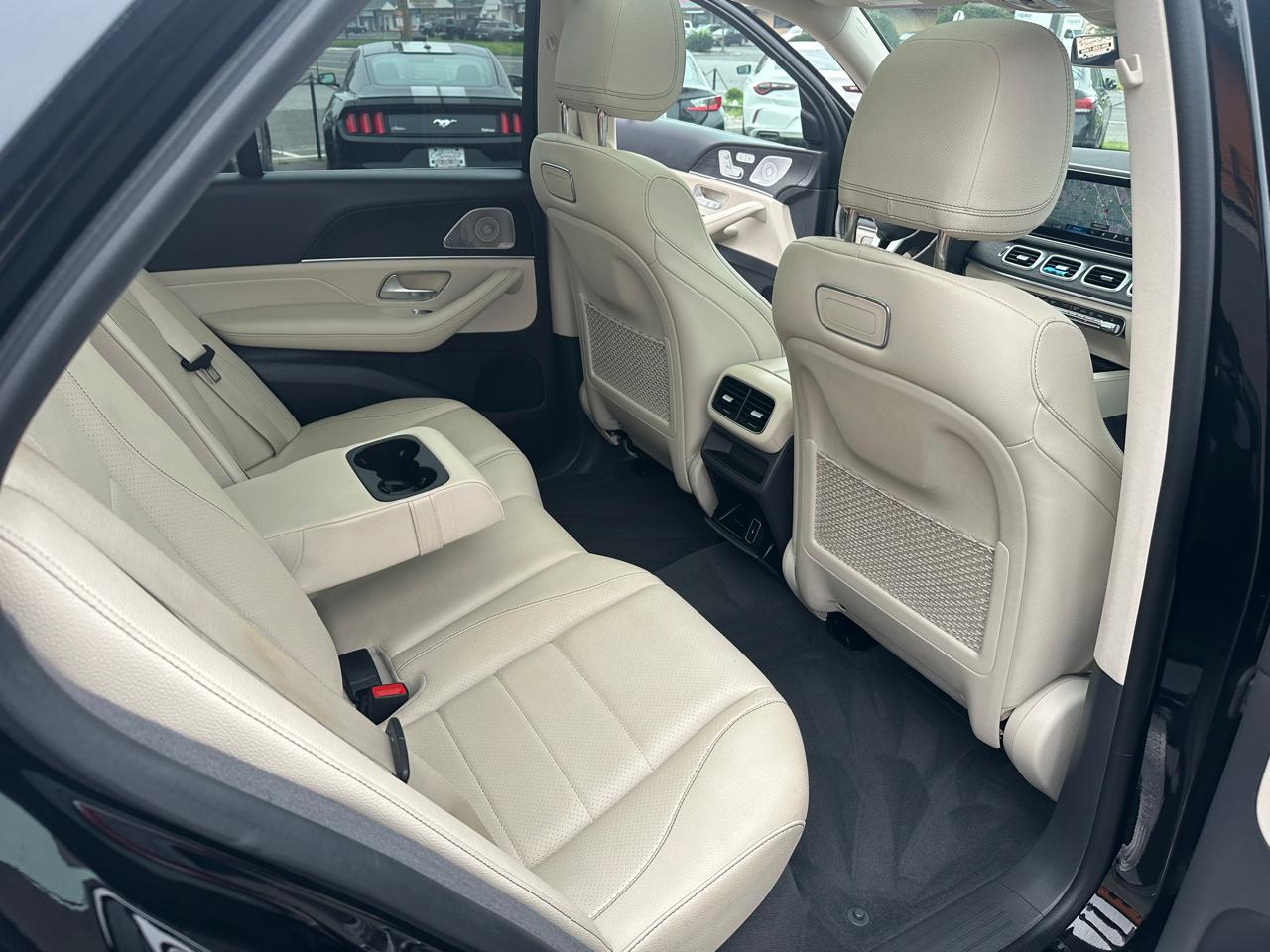 Mercedes-Benz GLE  2020
