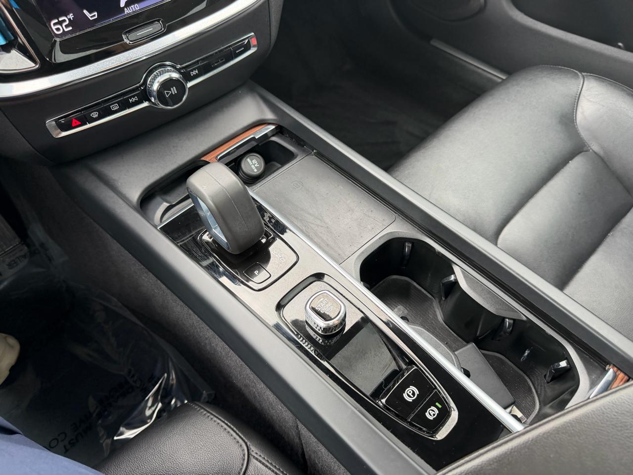 Volvo S60  2022