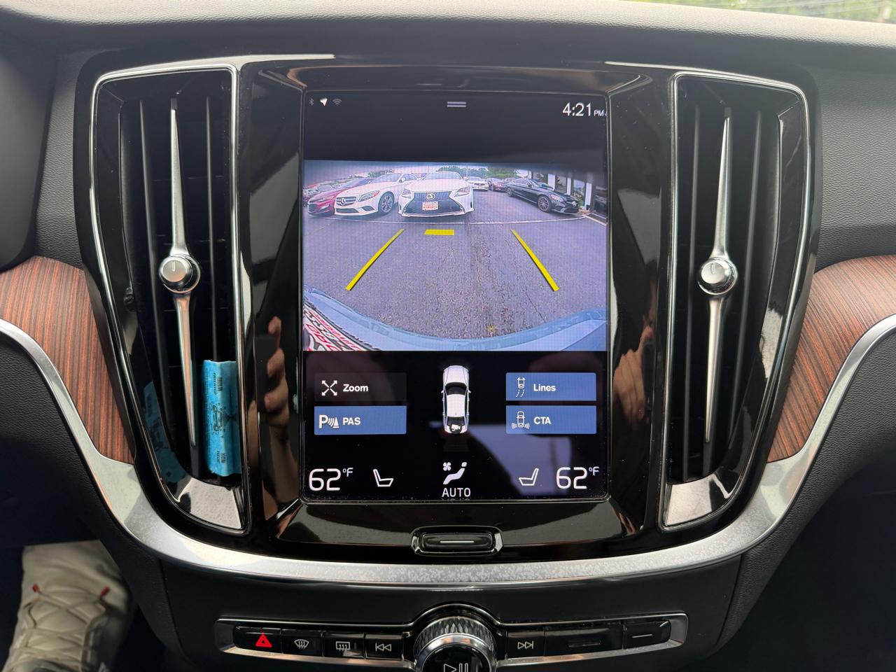 Volvo S60  2022
