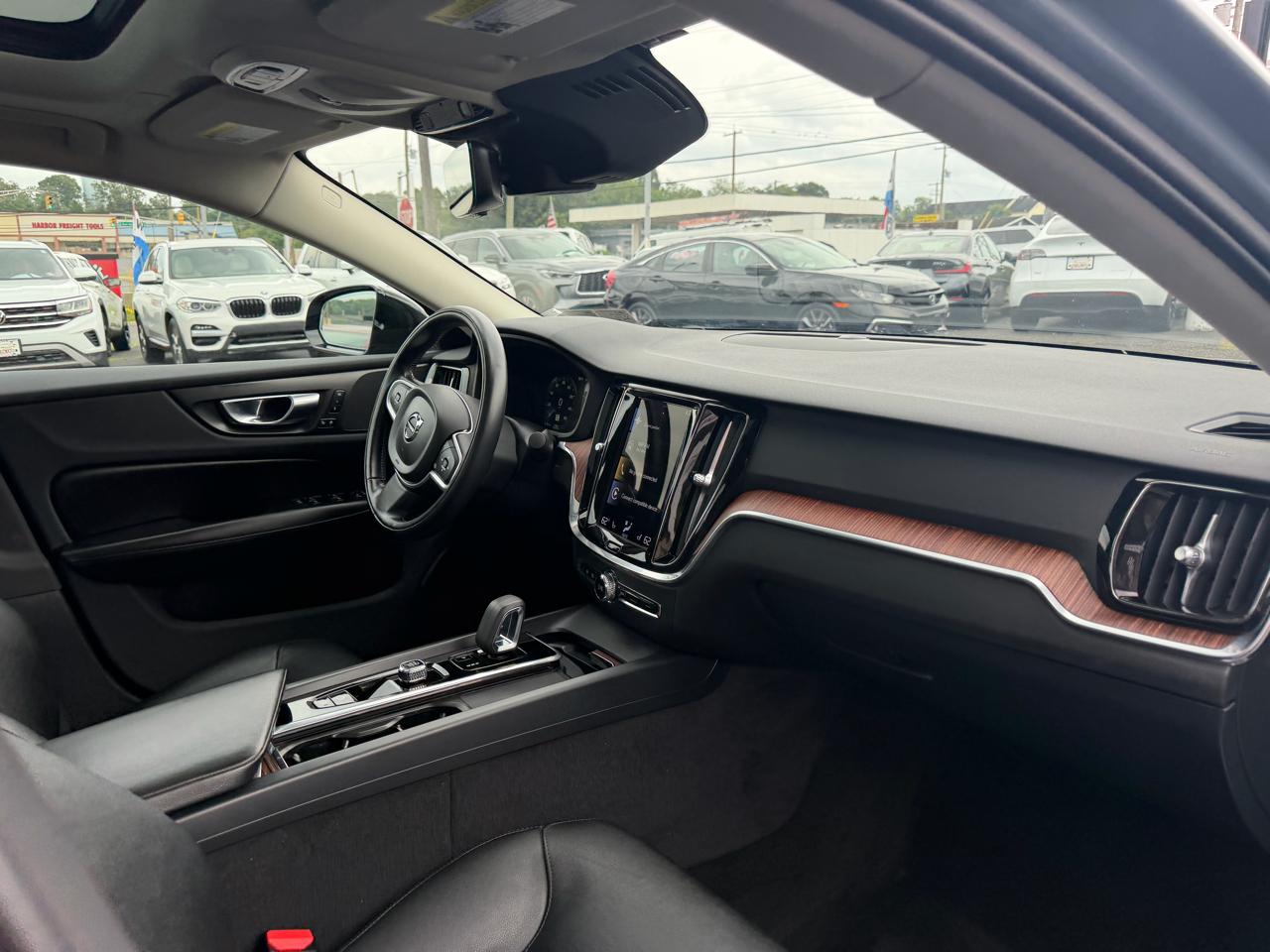 Volvo S60  2022