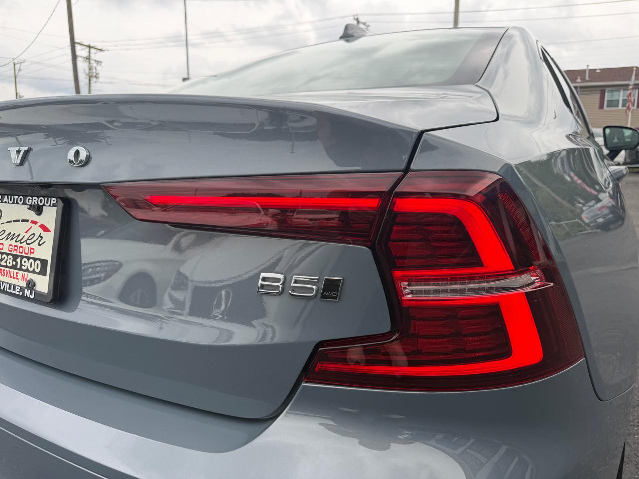Volvo S60  2022