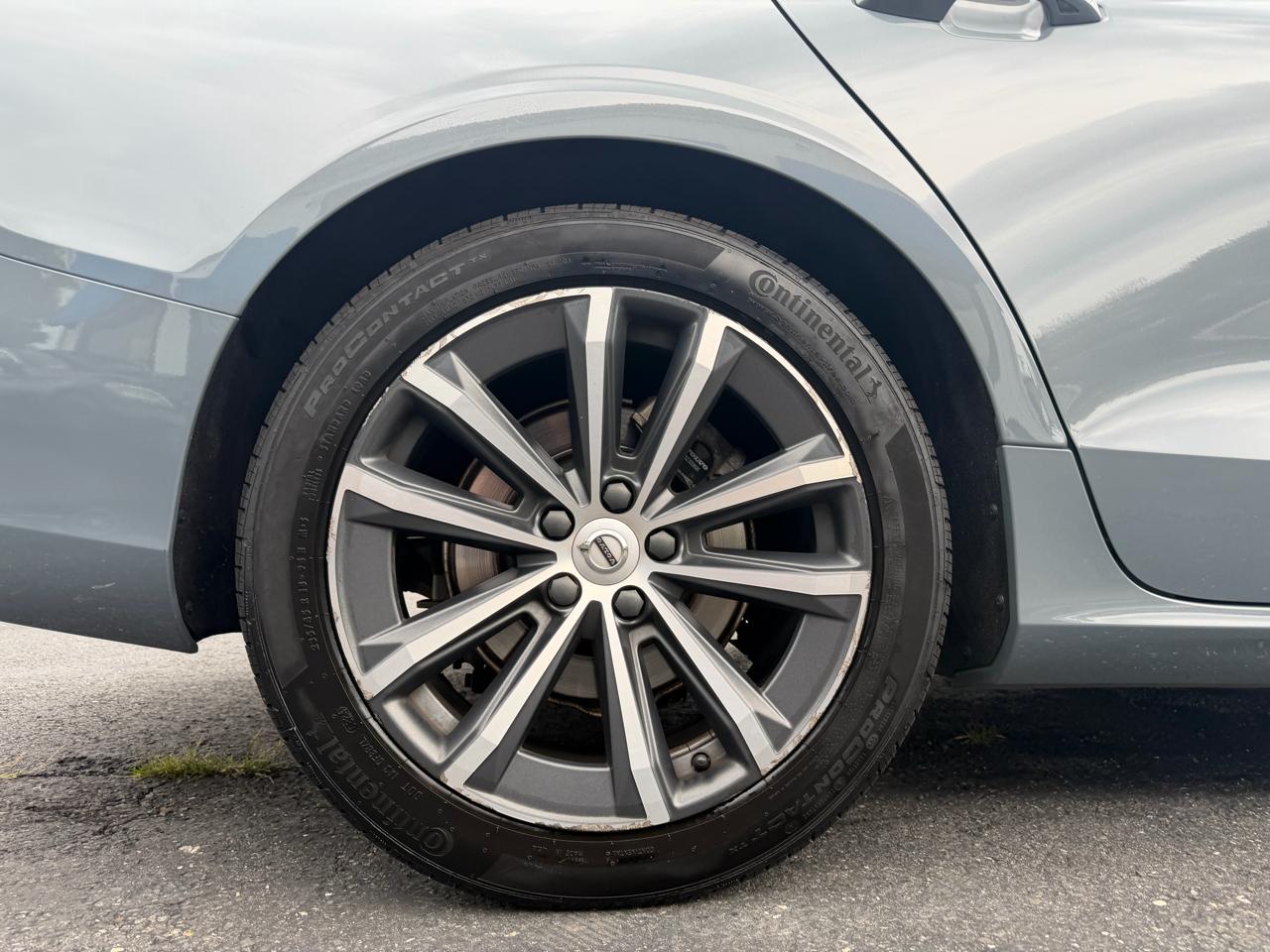Volvo S60  2022