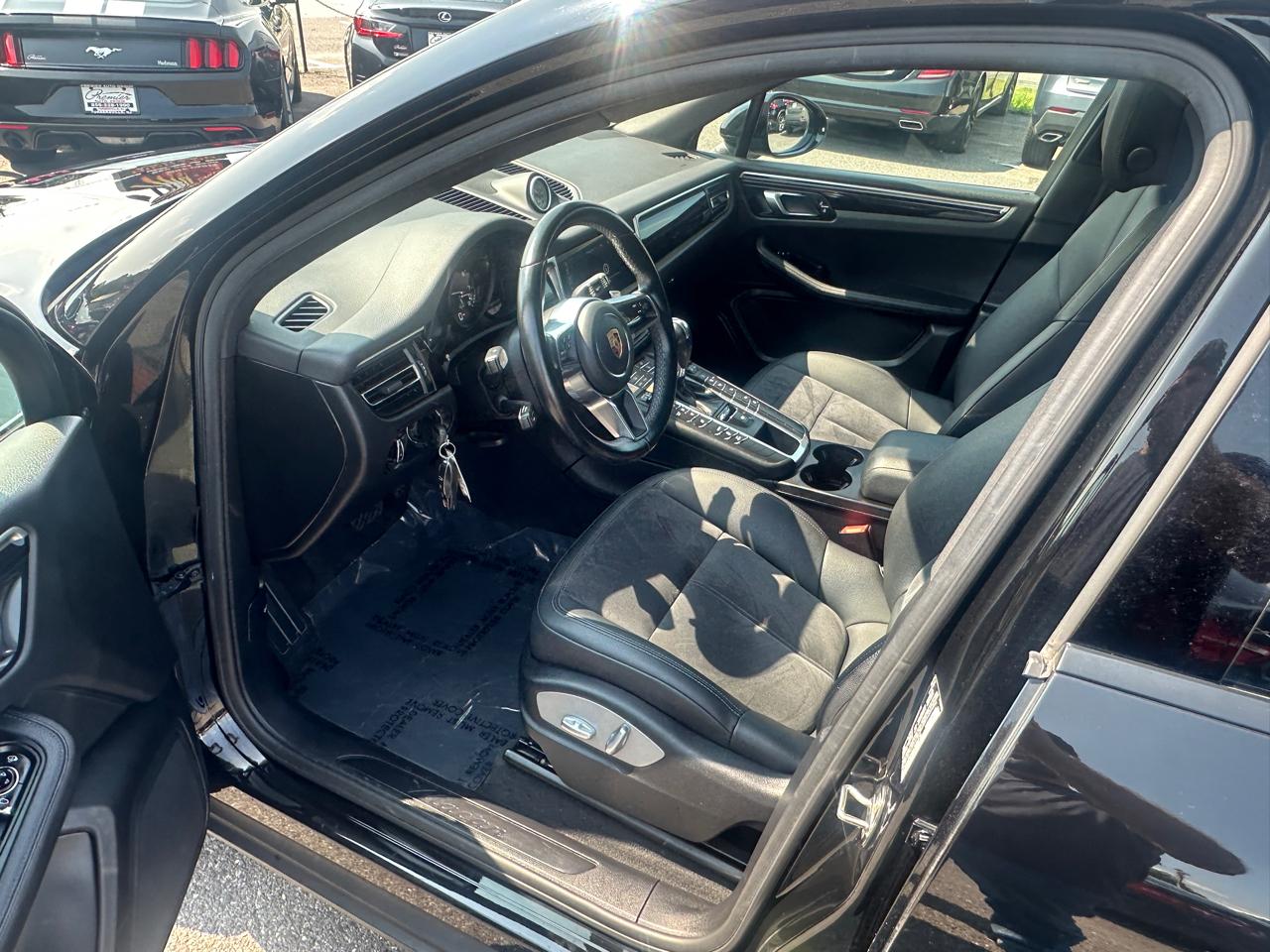 Porsche Macan  2019