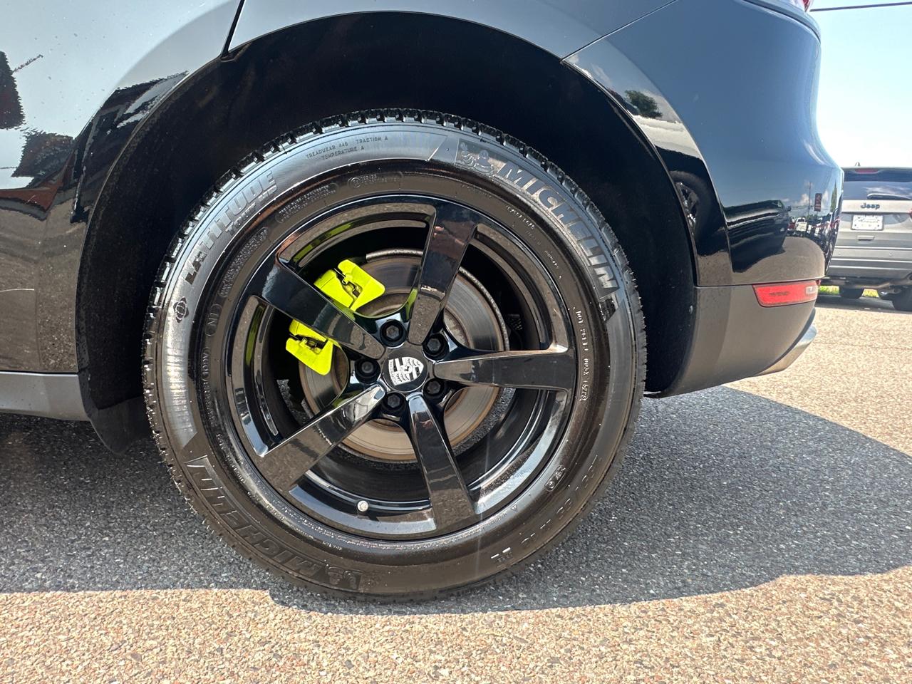 Porsche Macan  2019