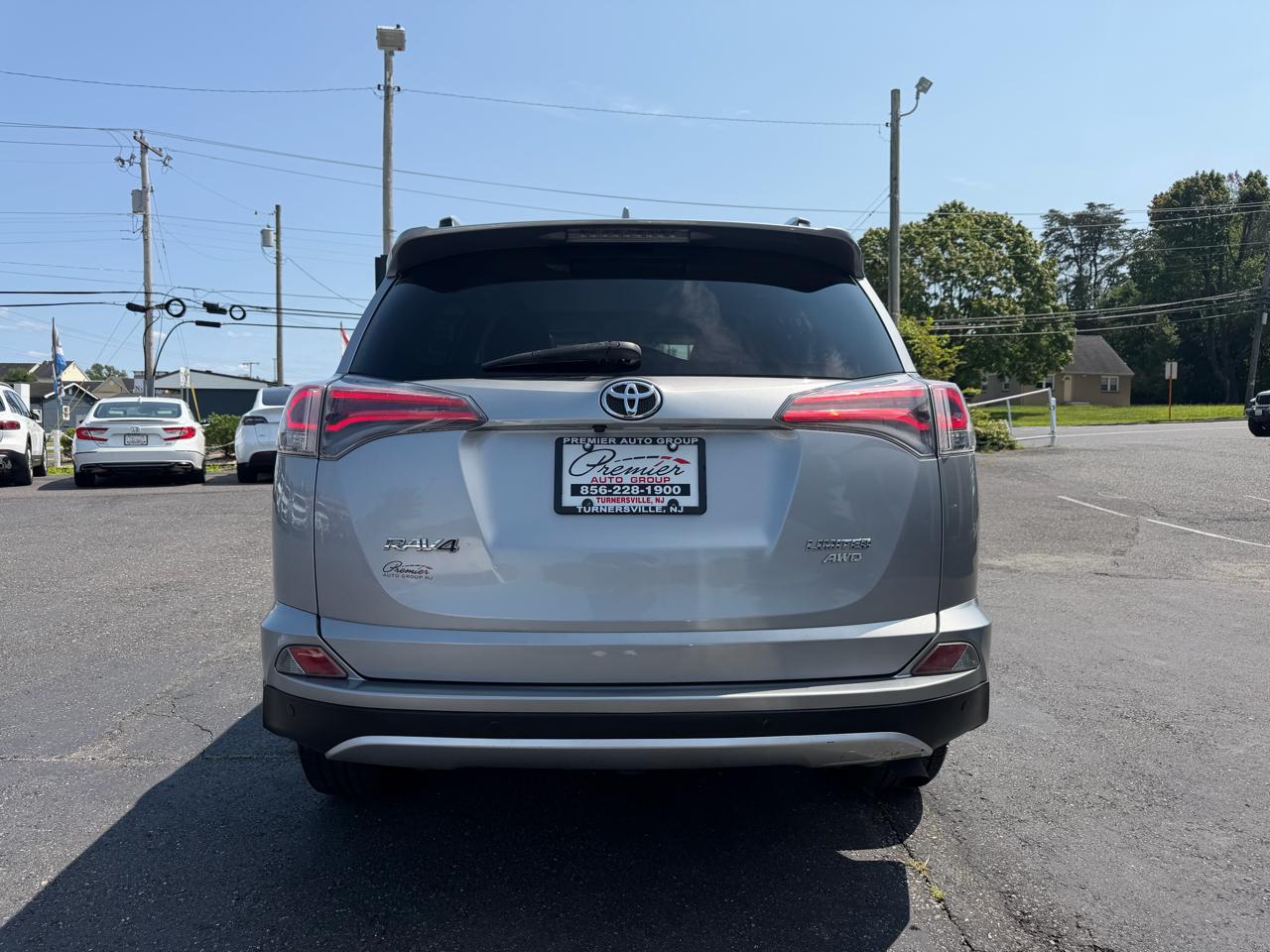 Toyota RAV4  2016