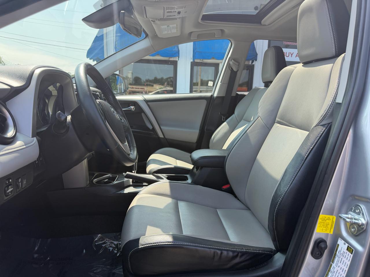 Toyota RAV4  2016