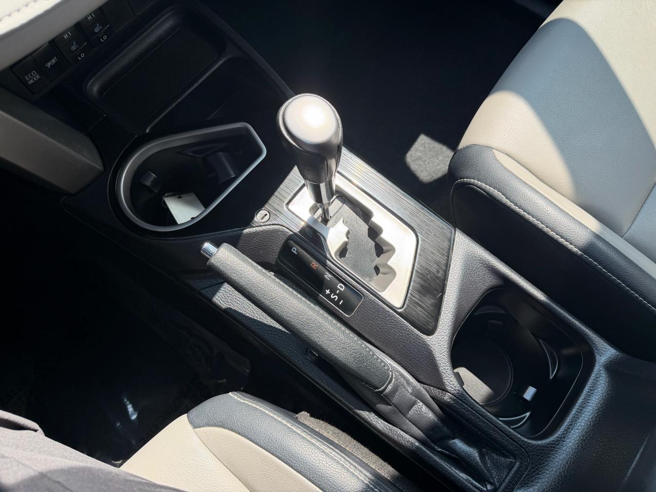 Toyota RAV4  2016