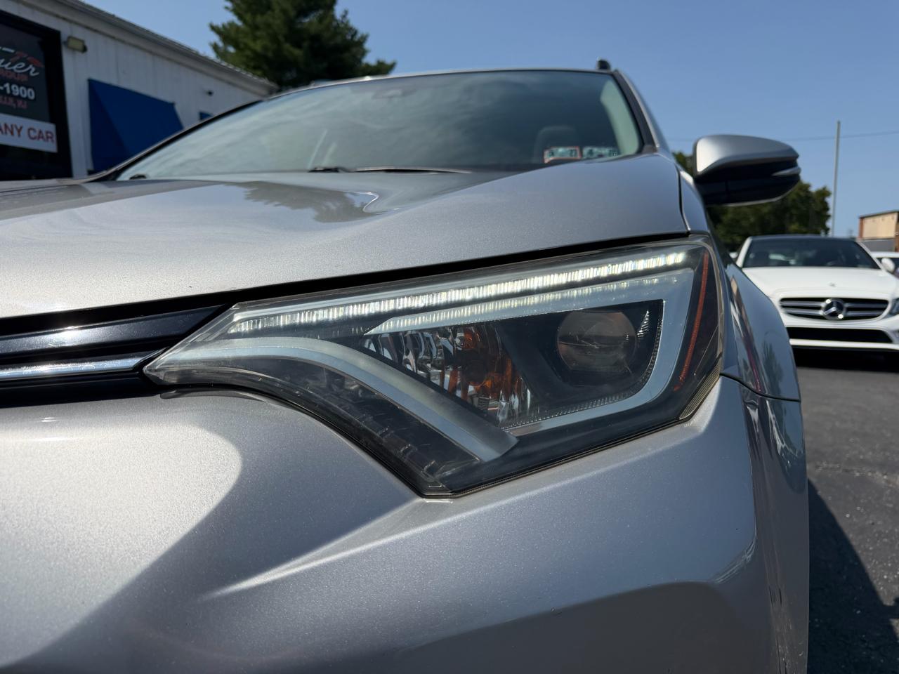 Toyota RAV4  2016
