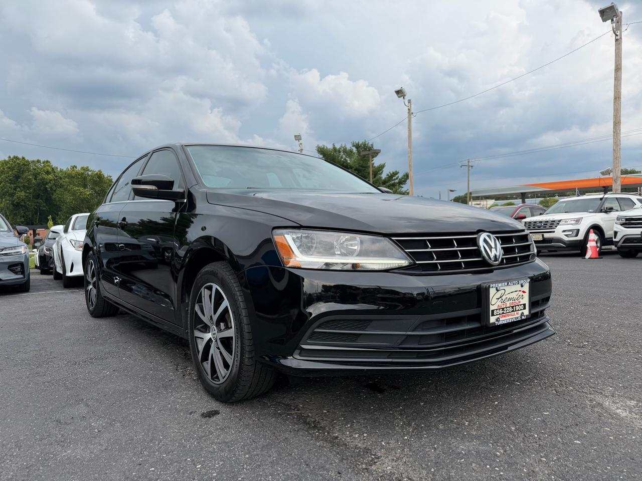 Volkswagen Jetta  2018