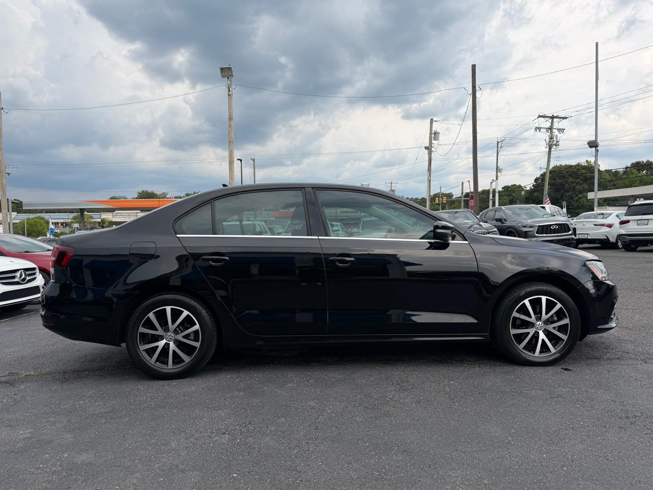 Volkswagen Jetta  2018