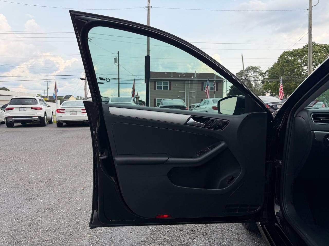 Volkswagen Jetta  2018