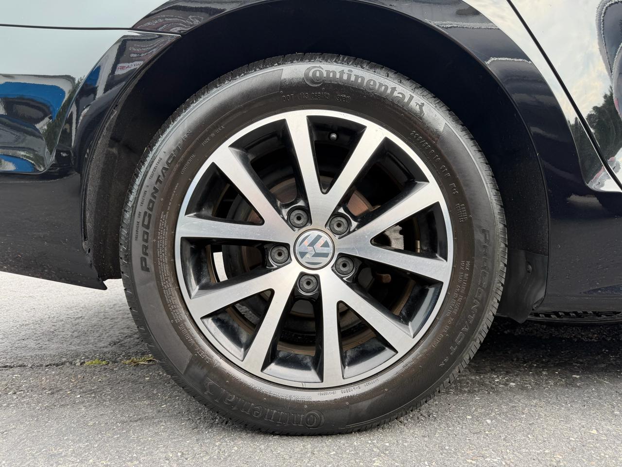 Volkswagen Jetta  2018