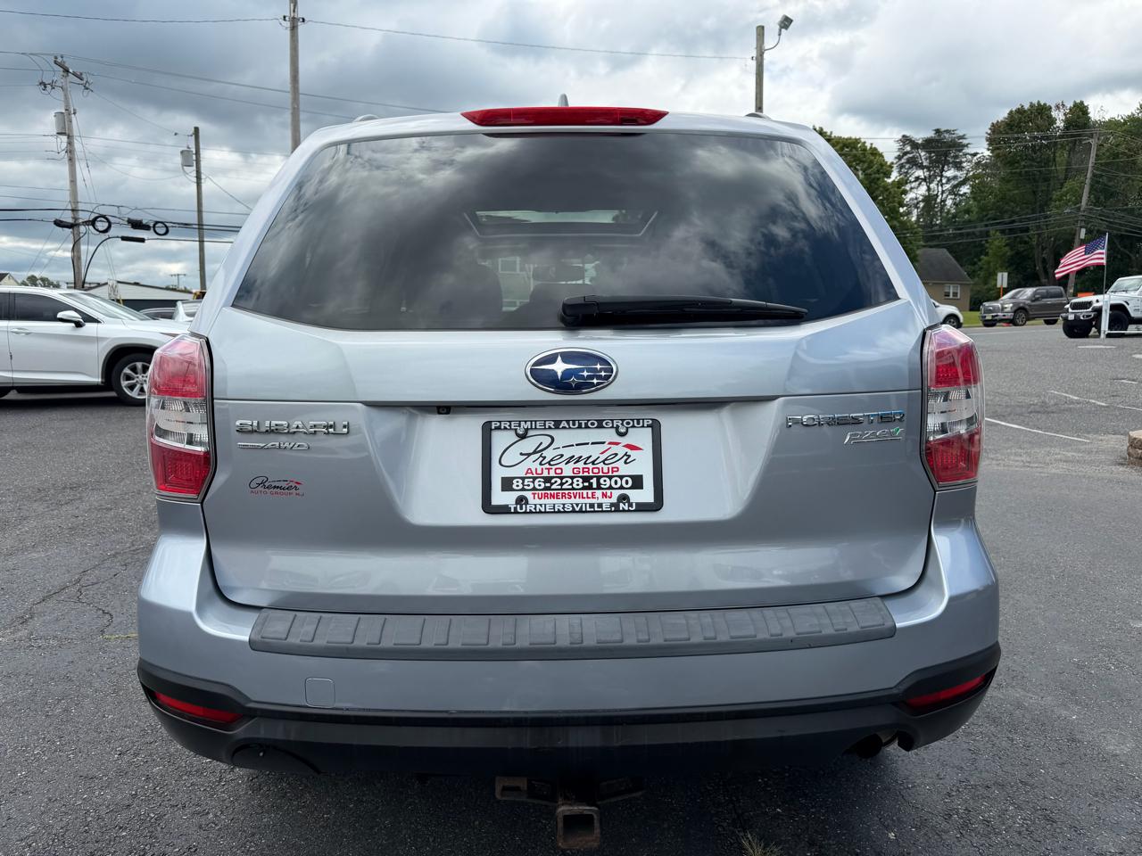 Subaru Forester  2016