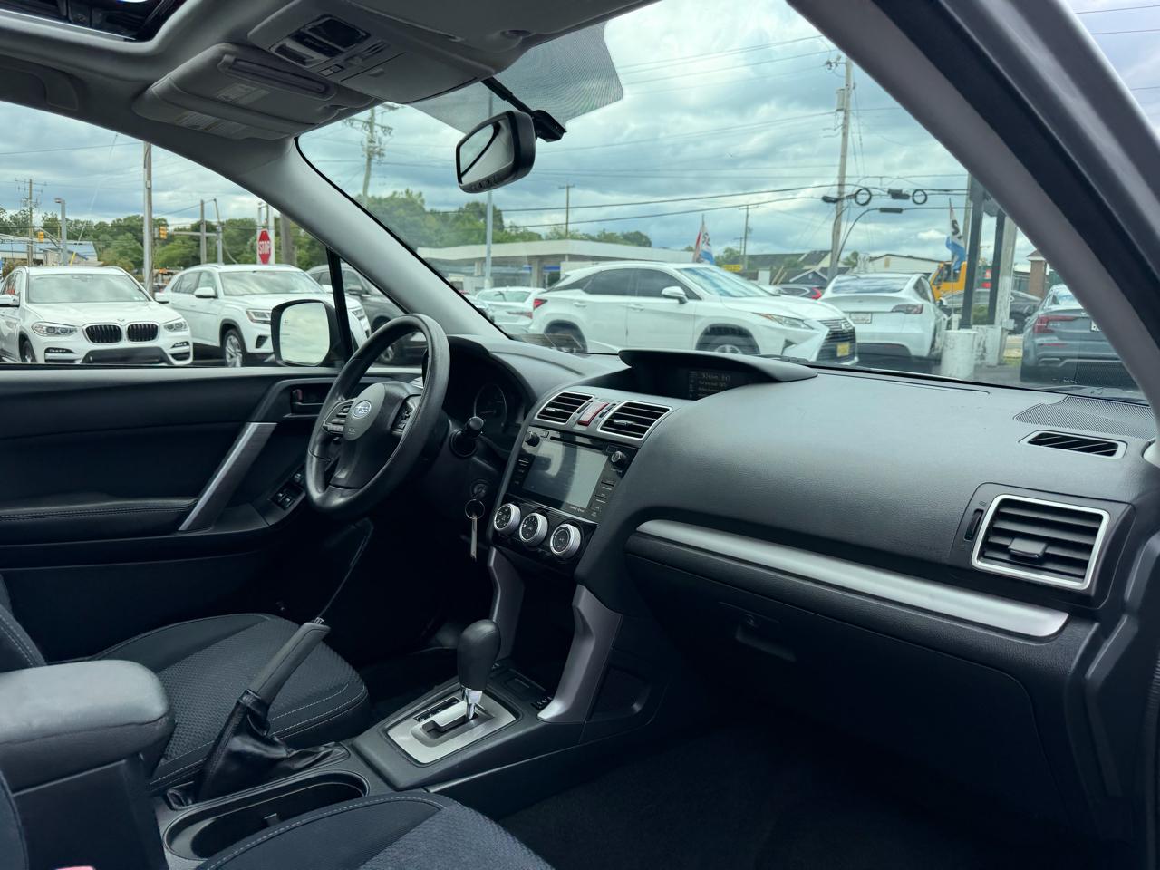 Subaru Forester  2016