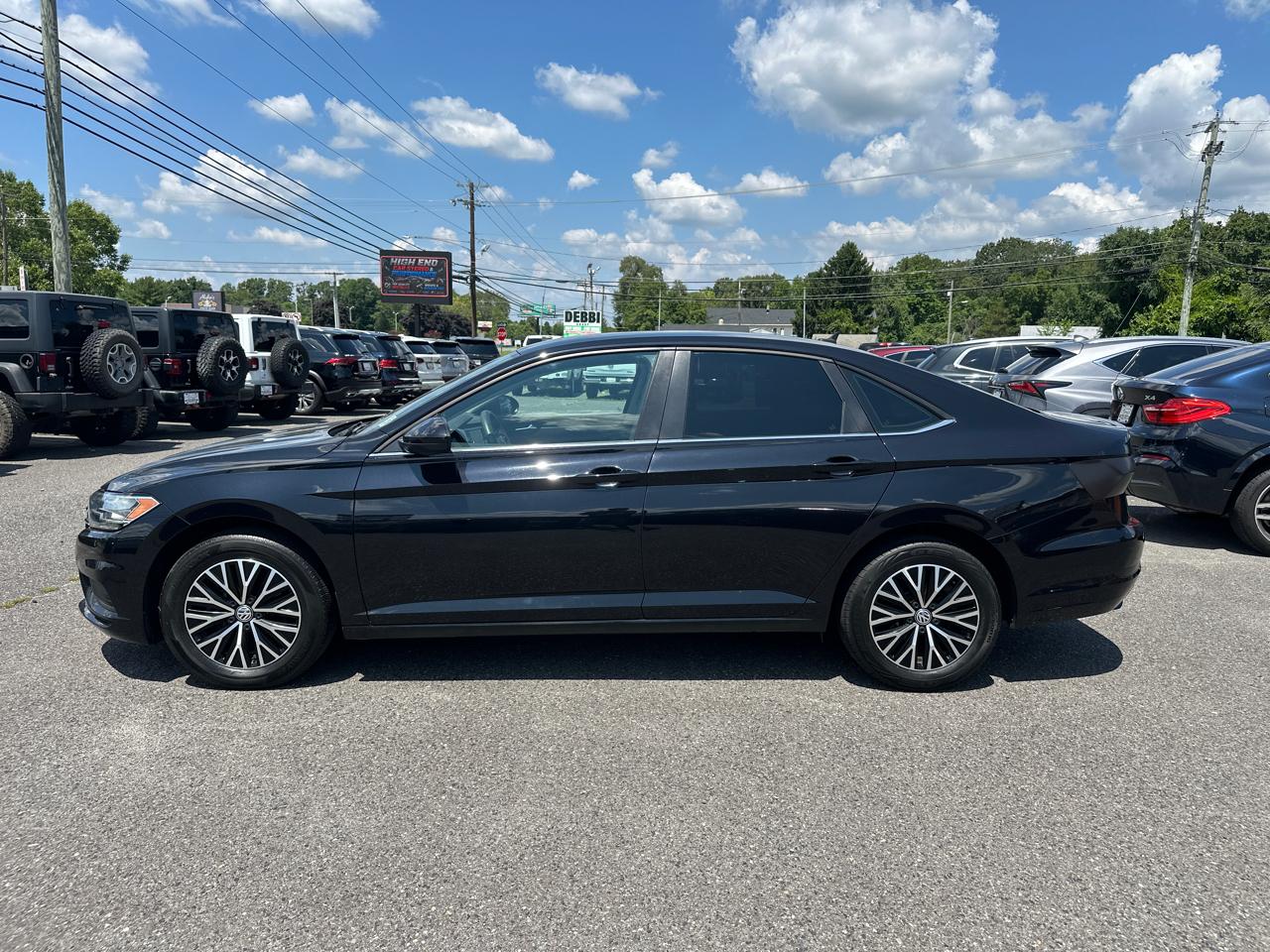 Volkswagen Jetta  2021
