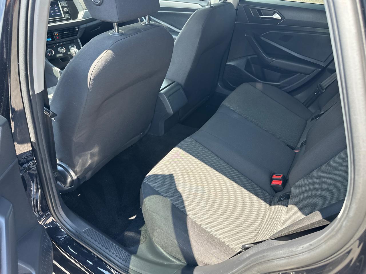 Volkswagen Jetta  2021